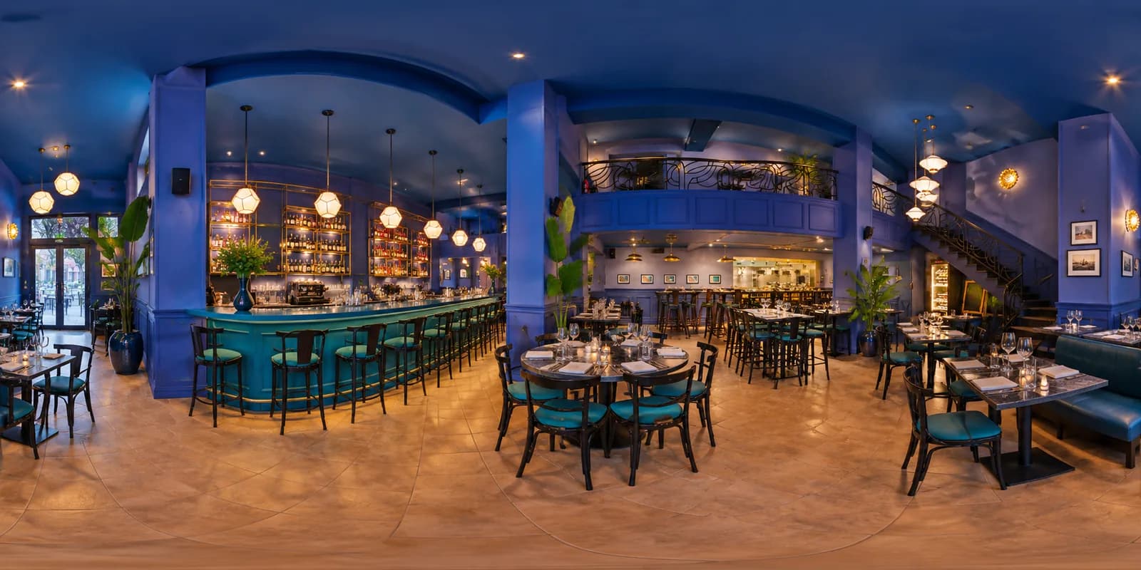 Patio végétalisé et verrière lumineuse de GLAZ Casablanca
